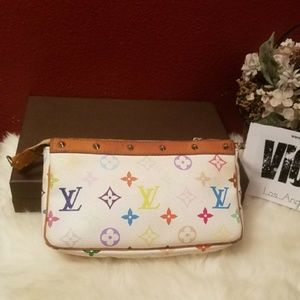 Louis Vuitton pochette